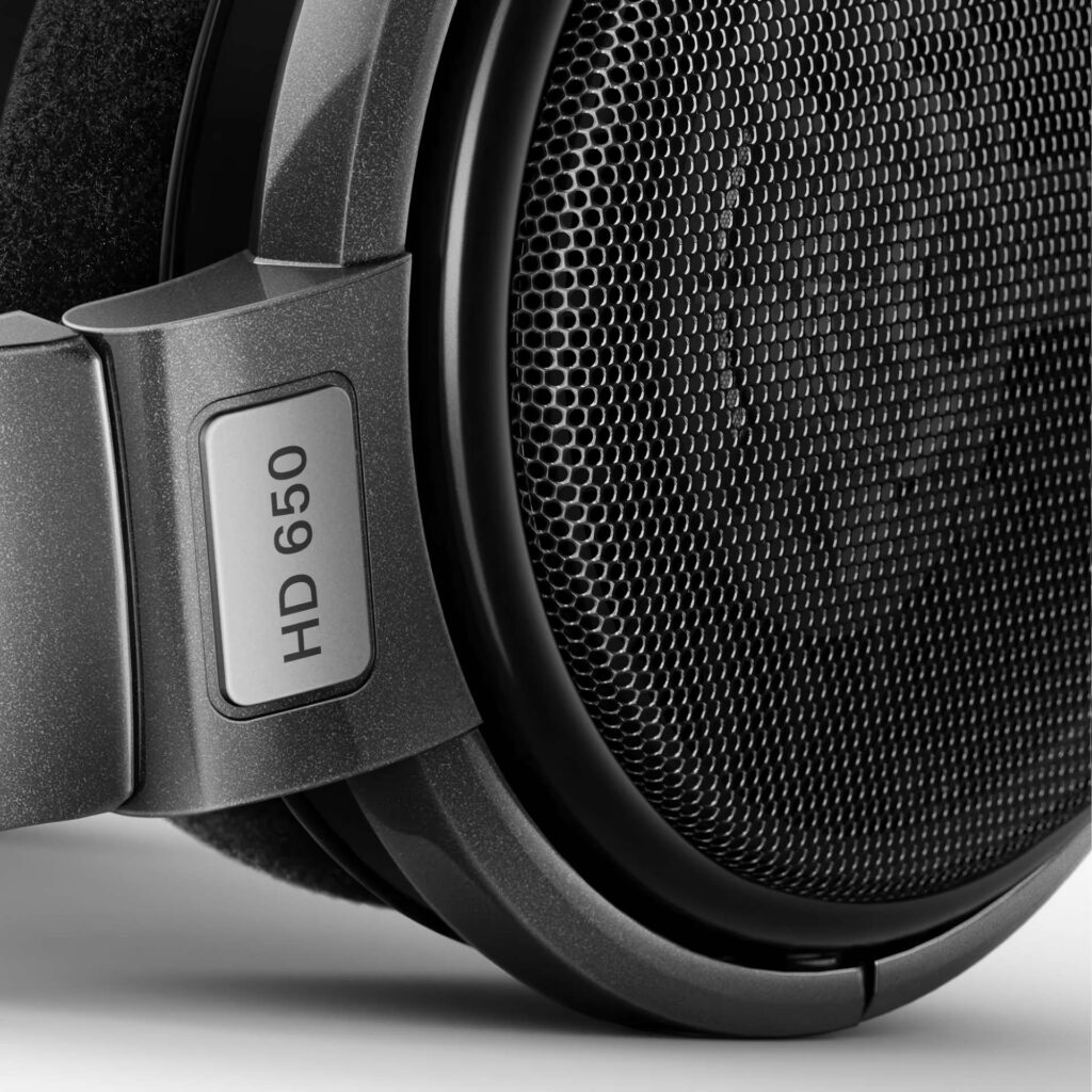 Sennheiser HD 650 cropped